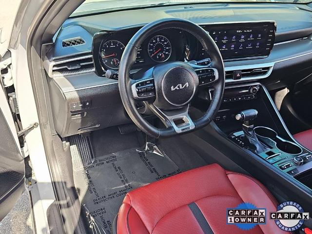 Photo of 2023 Wolf Gray Kia K5