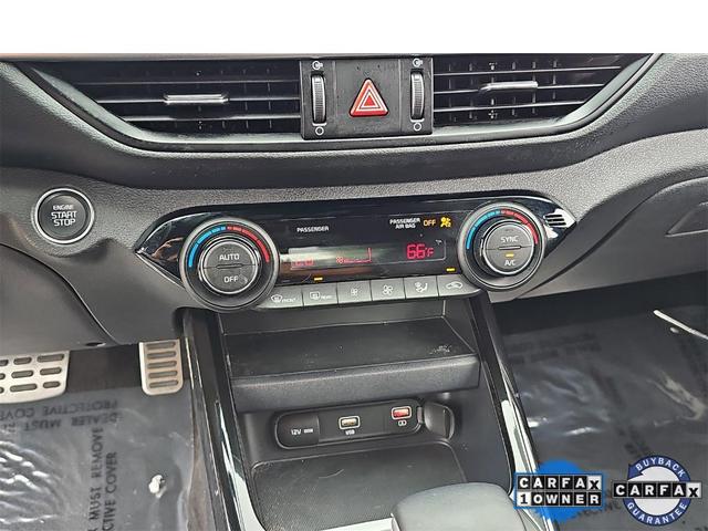 Photo of 2022 Snow White Pearl Kia Forte