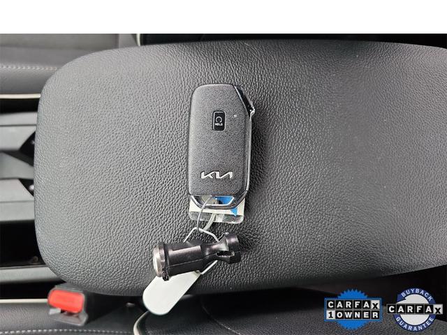 Photo of 2022 Snow White Pearl Kia Forte