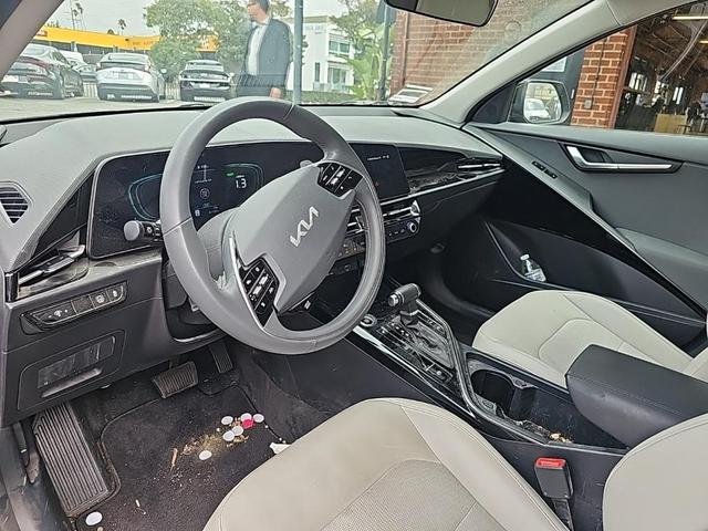 Photo of 2024 Aurora Black Kia Niro