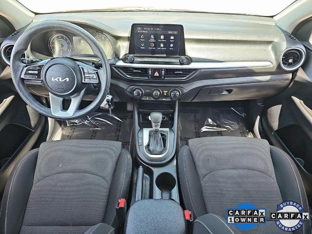 Photo of 2022 Fire Orange Kia Forte