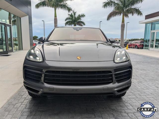 Photo of 2021 White Porsche Cayenne