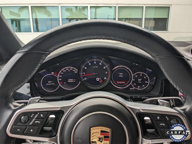 Photo of 2021 White Porsche Cayenne