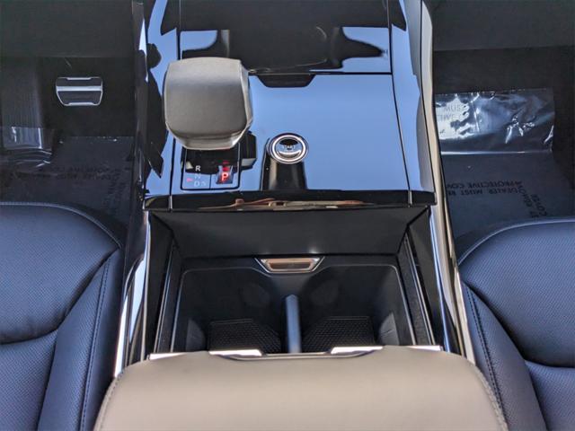 Photo of 2025 Varesine Blue Metallic Land Rover Range Rover Sport