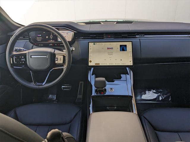 Photo of 2025 Varesine Blue Metallic Land Rover Range Rover Sport