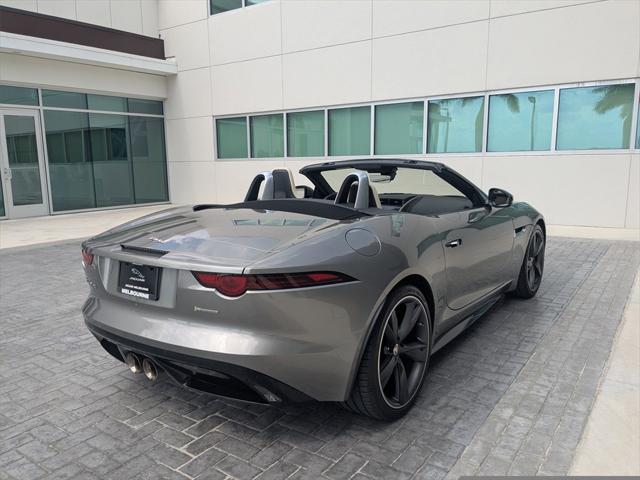 Photo of 2018 Gray Jaguar F-TYPE
