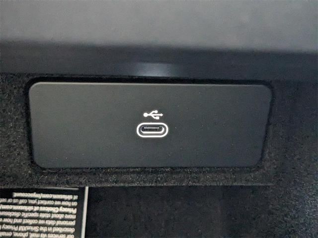 Photo of 2025 Gray Land Rover Range Rover Sport