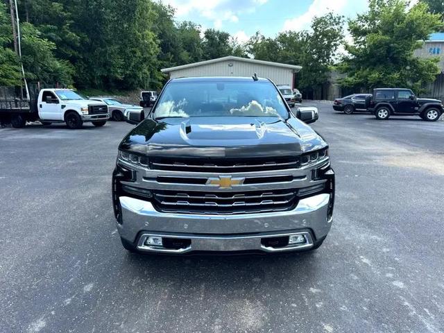 Photo of 2022 Black Chevrolet Silverado 1500