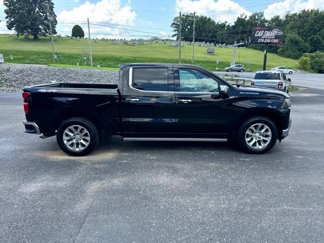 Photo of 2022 Black Chevrolet Silverado 1500