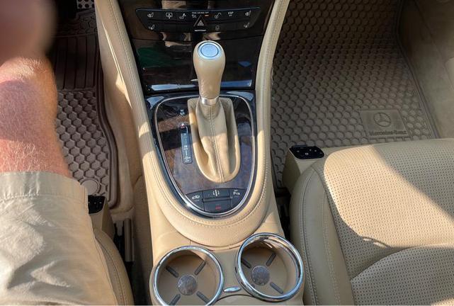 Photo of 2007 White Mercedes-Benz CLS-Class