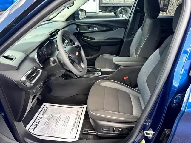 Photo of 2023 Blue Glow Metallic Chevrolet Trailblazer