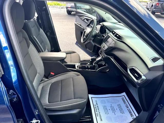Photo of 2023 Blue Glow Metallic Chevrolet Trailblazer