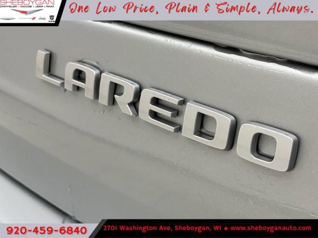 Photo of 2025 Silver Zynith Jeep Grand Cherokee