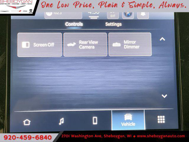 Photo of 2025 Diamond Black Crystal Pearlcoat RAM 2500