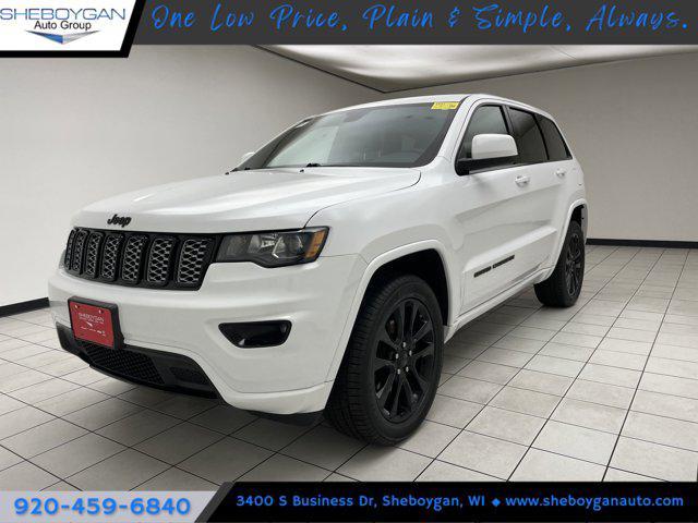 Photo of 2019 Bright White Clearcoat Jeep Grand Cherokee