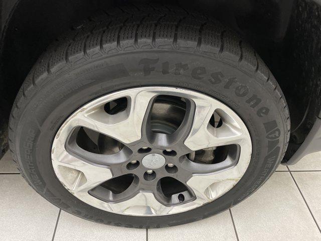 Photo of 2018 Diamond Black Crystal Pearlcoat Jeep Compass