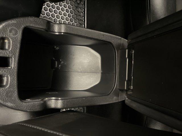 Photo of 2018 Diamond Black Crystal Pearlcoat Jeep Compass