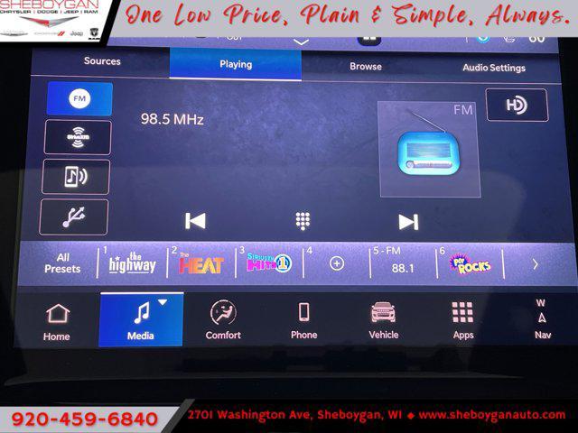 Photo of 2025 BRIGHT WHITE CLEAR Jeep Grand Cherokee L