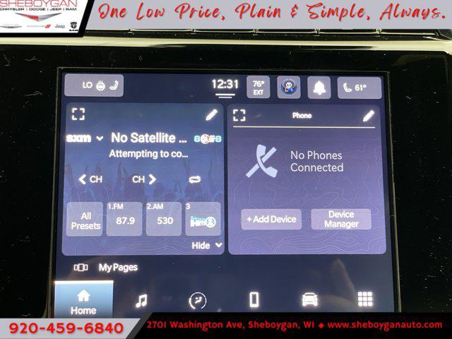 Photo of 2025 Diamond Black Crystal Pearlcoat Jeep Grand Cherokee L