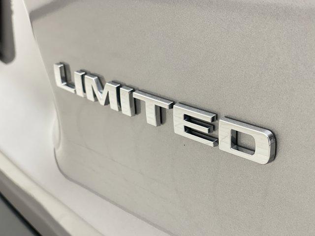 Photo of 2022 Billet Silver Metallic Clearcoat Jeep Cherokee