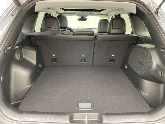 Photo of 2022 Billet Silver Metallic Clearcoat Jeep Cherokee