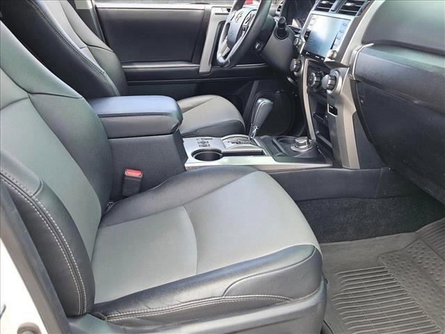 Photo of 2022 White Toyota 4Runner