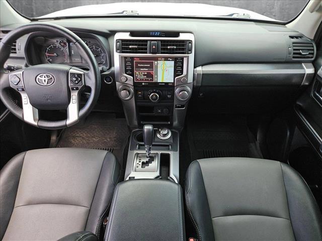 Photo of 2022 White Toyota 4Runner