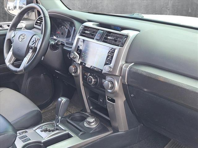 Photo of 2022 White Toyota 4Runner