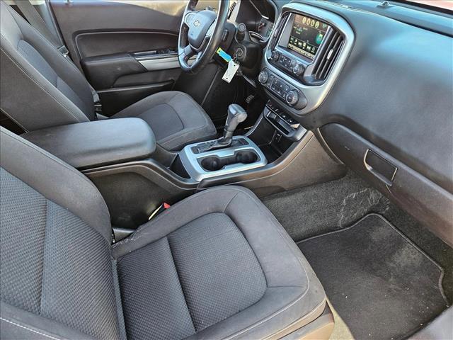 Photo of 2016 Red Rock Metallic Chevrolet Colorado