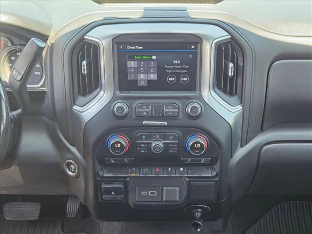 Photo of 2019 Black Chevrolet Silverado 1500