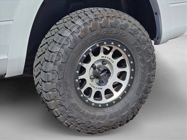 Photo of 2016 Bright White Clearcoat RAM 1500