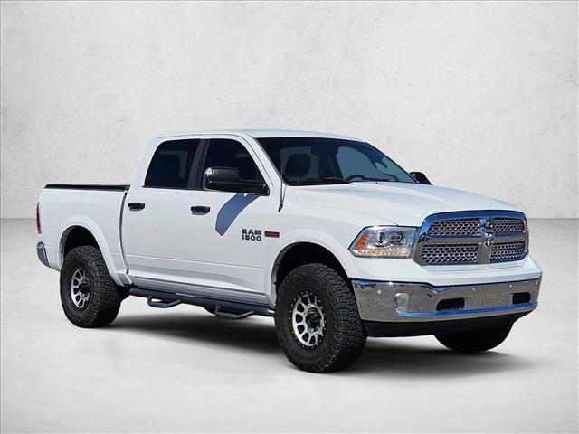 Photo of 2016 Bright White Clearcoat RAM 1500