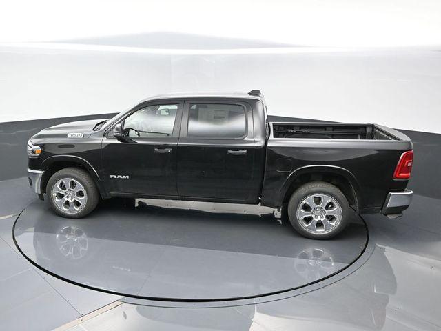 Photo of 2025 Diamond Black Crystal Pearlcoat RAM 1500