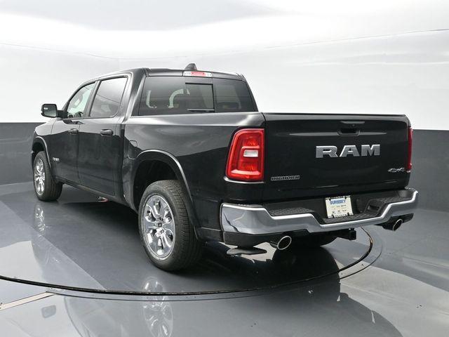 Photo of 2025 Diamond Black Crystal Pearlcoat RAM 1500
