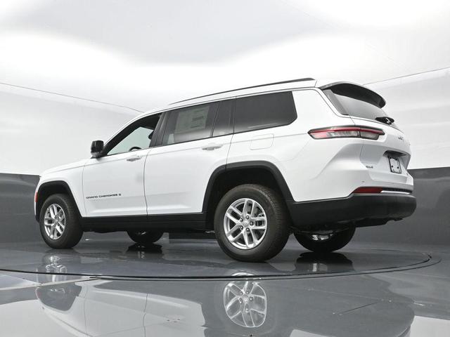 Photo of 2025 Bright White Clearcoat Jeep Grand Cherokee L