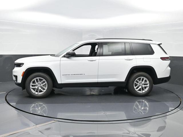 Photo of 2025 Bright White Clearcoat Jeep Grand Cherokee L