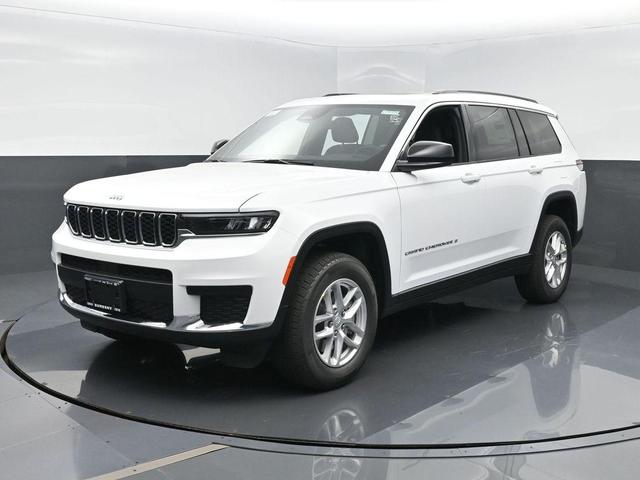Photo of 2025 Bright White Clearcoat Jeep Grand Cherokee L