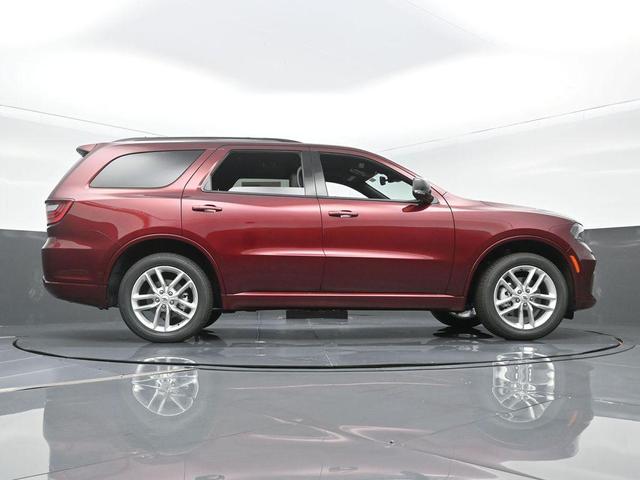 Photo of 2025 Octane Red Pearlcoat Dodge Durango