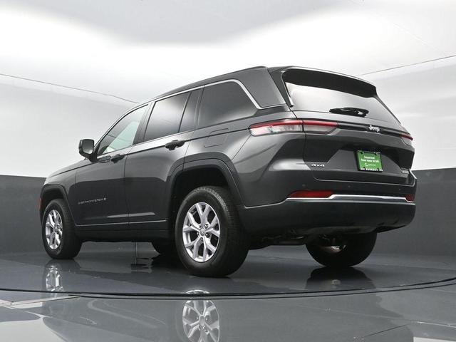 Photo of 2022 Baltic Gray Metallic Clearcoat Jeep Grand Cherokee