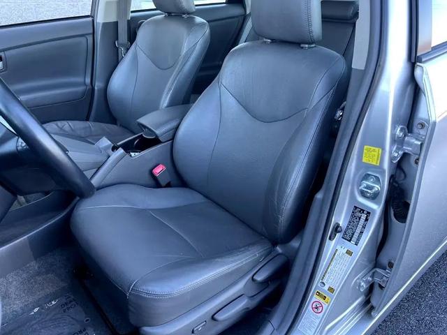 Photo of 2010 Classic Silver Metallic Toyota Prius