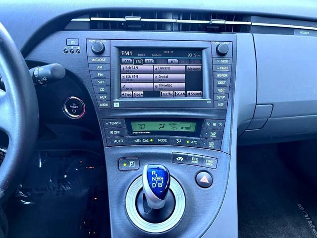 Photo of 2010 Classic Silver Metallic Toyota Prius