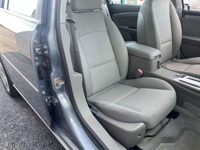 Photo of 2007 Techno Gray Saturn Aura