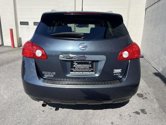 Photo of 2015 Graphite Blue Nissan Rogue Select