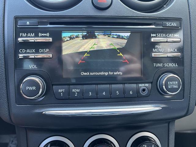 Photo of 2015 Graphite Blue Nissan Rogue Select