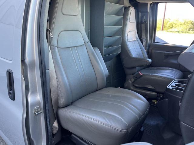 Photo of 2021 Silver Ice Metallic Chevrolet Express 3500