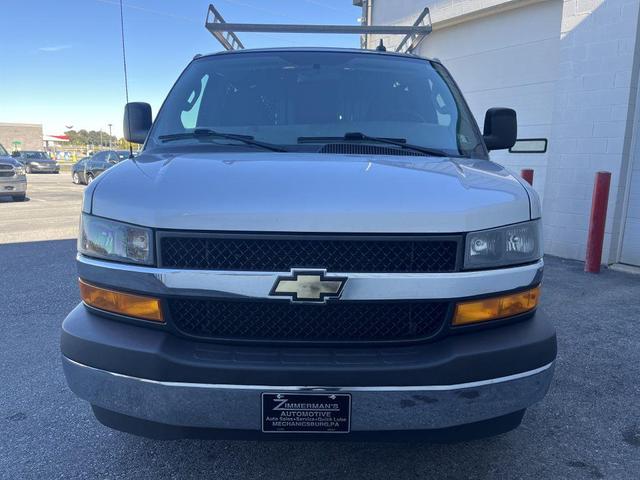 Photo of 2021 Silver Ice Metallic Chevrolet Express 3500