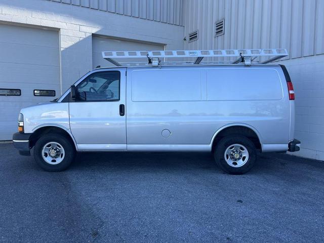 Photo of 2021 Silver Ice Metallic Chevrolet Express 3500