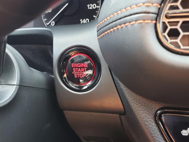 Photo of 2023 Platinum White Pearl Honda HR-V