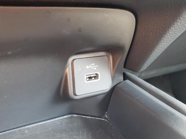 Photo of 2023 Platinum White Pearl Honda HR-V