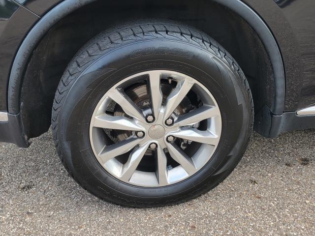 Photo of 2015 Brilliant Black Crystal Pearlcoat Dodge Durango